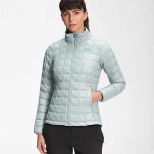 The North Face Women's Sky Blue Thermoball Eco 2.0